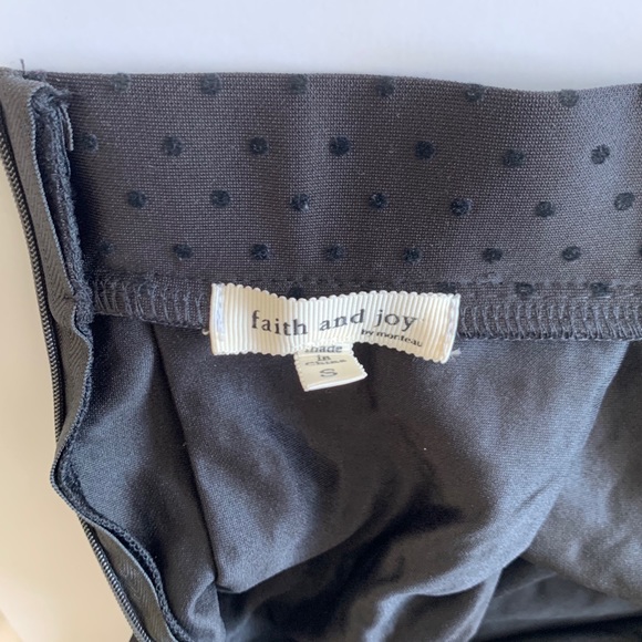 Skirt - Picture 4 of 4